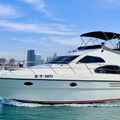Private Luxury Yacht Experience in Dubai