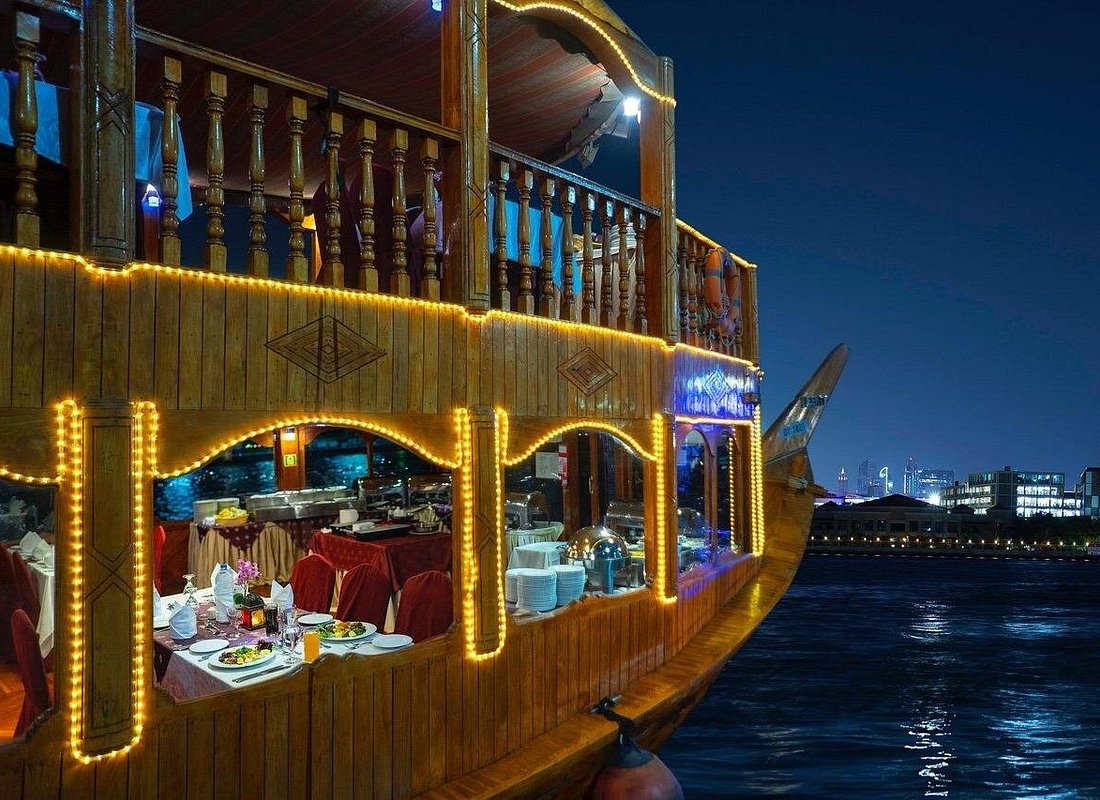 Dubai Creek Dhow Cruise Dinner