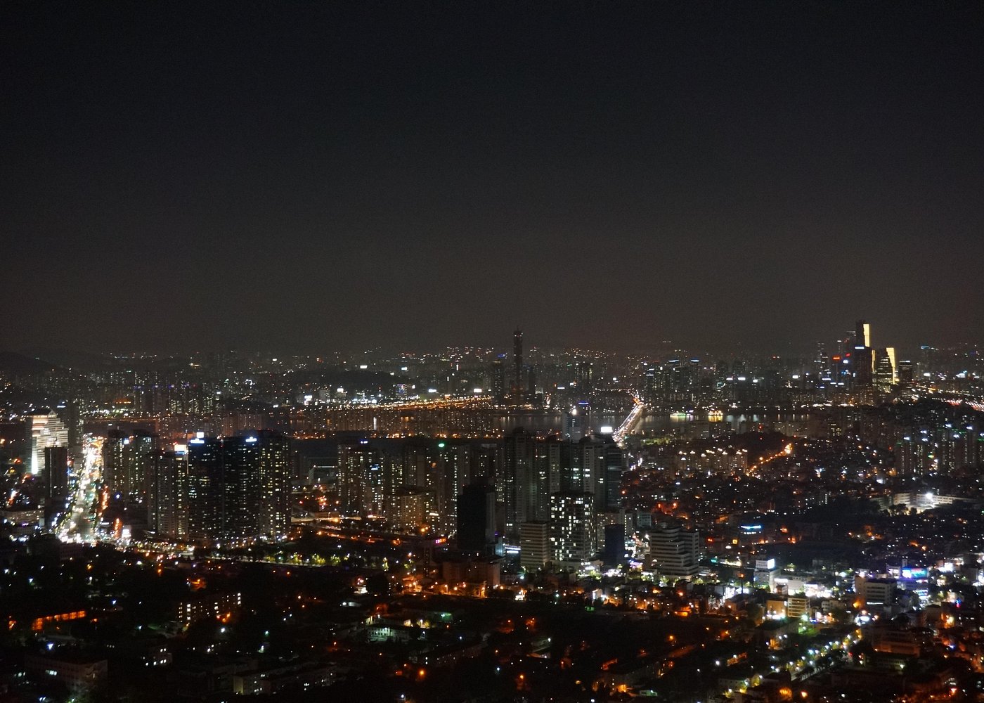 Seoul Night "Private Tour"(Korean BBQ, N-Tower, Seoul Fortress, Local Market)
