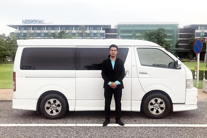Arrival Private Airport Transfer : Bangkok Airport to Hotel in Bangkok