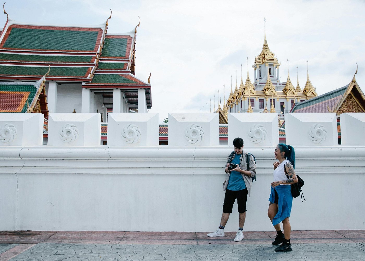 Design Your Own Bangkok Experience in a Private SUV Tour
