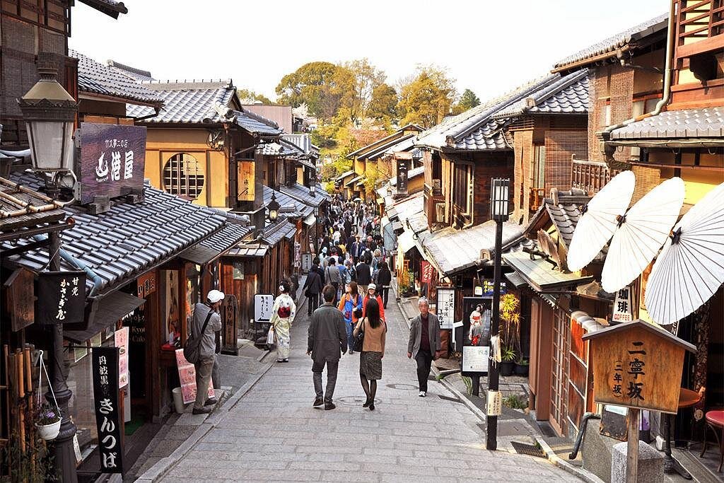 One-Day Tour of Kyoto's Highlights from Osaka/Kyoto