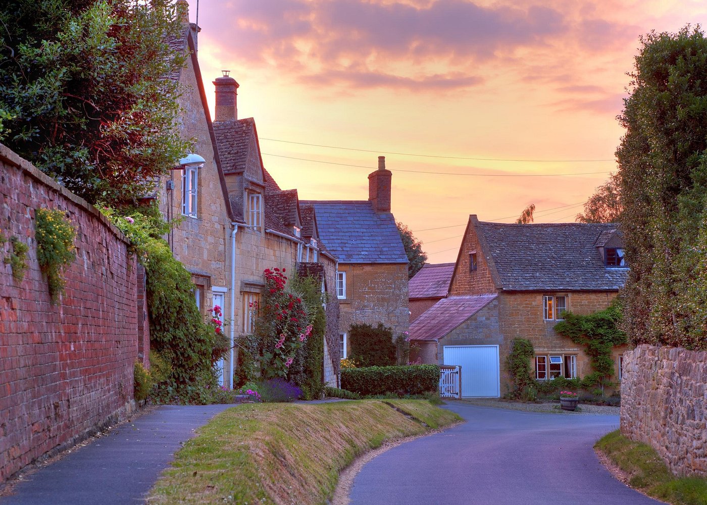 Cotswolds Small Group Tour from London