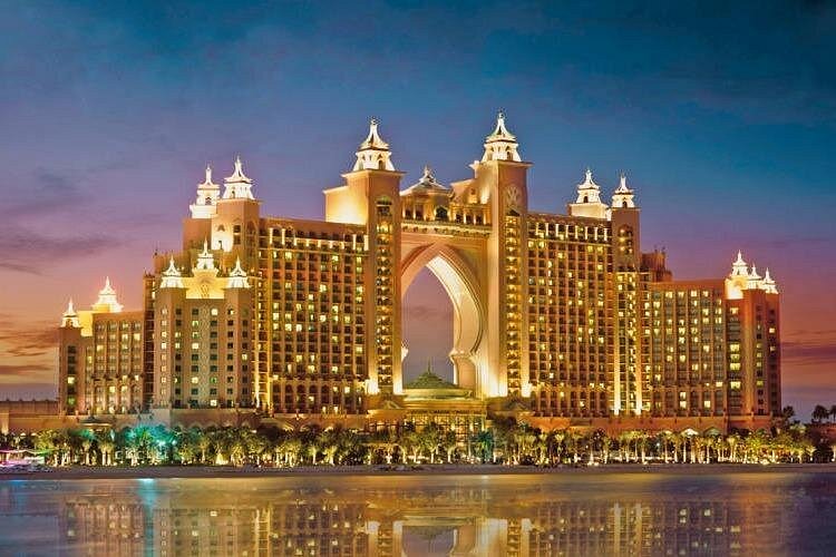 Private Dubai city tour with Dubai Marina Dhow Cruise
