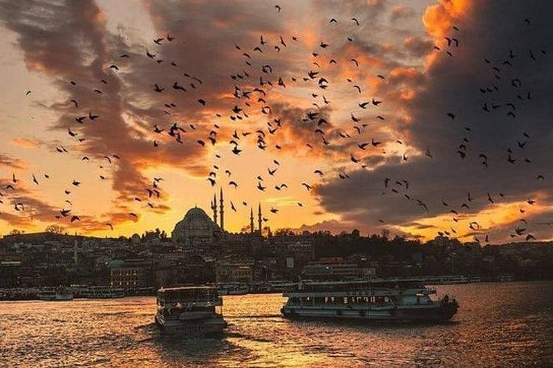 Circle Istanbul (Extraordinary Istanbul)