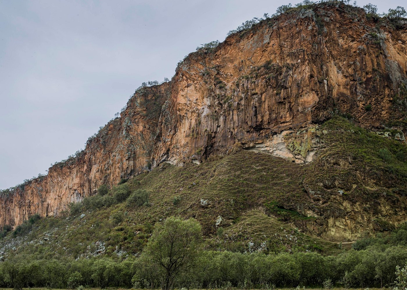 Small Group Budget Tour to Hells Gate National Park and Lake Naivasha Boat Ride